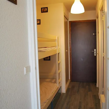 Studio Cabine Confort Avec Balcon Et Parking A - Fr-1-482-147 Apartment