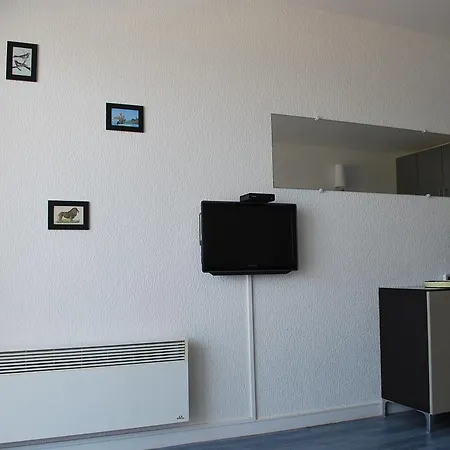 Studio Cabine Confort Avec Balcon Et Parking A - Fr-1-482-147 Fort-Mahon-Plage